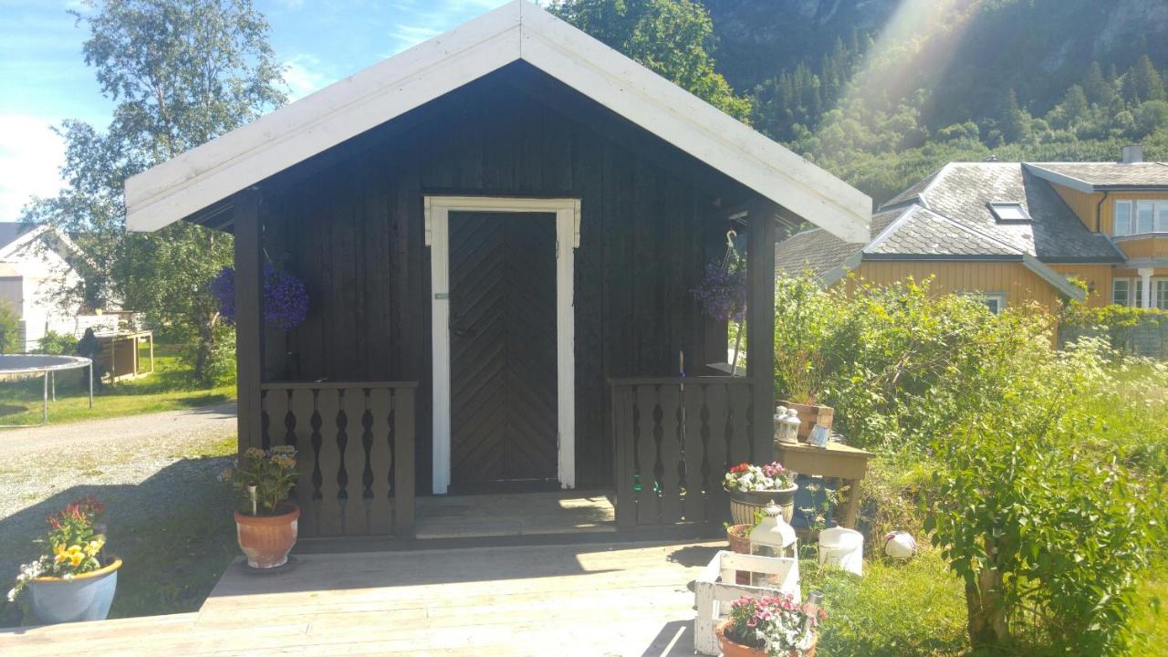 Strandheimen Guesthouse - B&B