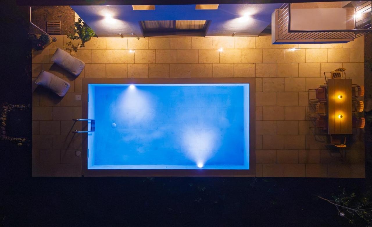 Tara Homes Zarouchla - B&B Zarelia