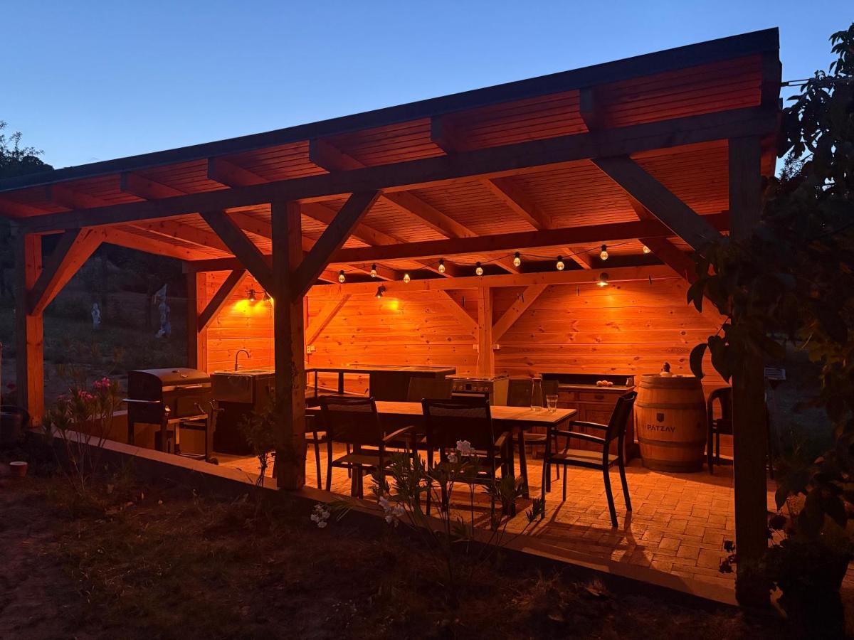 Csillagtenger- Balaton home with a view - B&B Balatonederics
