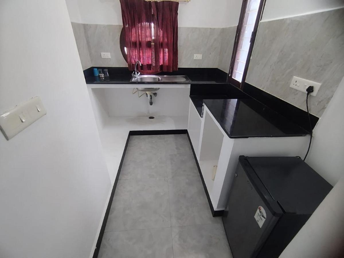 Eva Grove Retreat-Near Auroville & Serenity Beach - B&B Kalabam