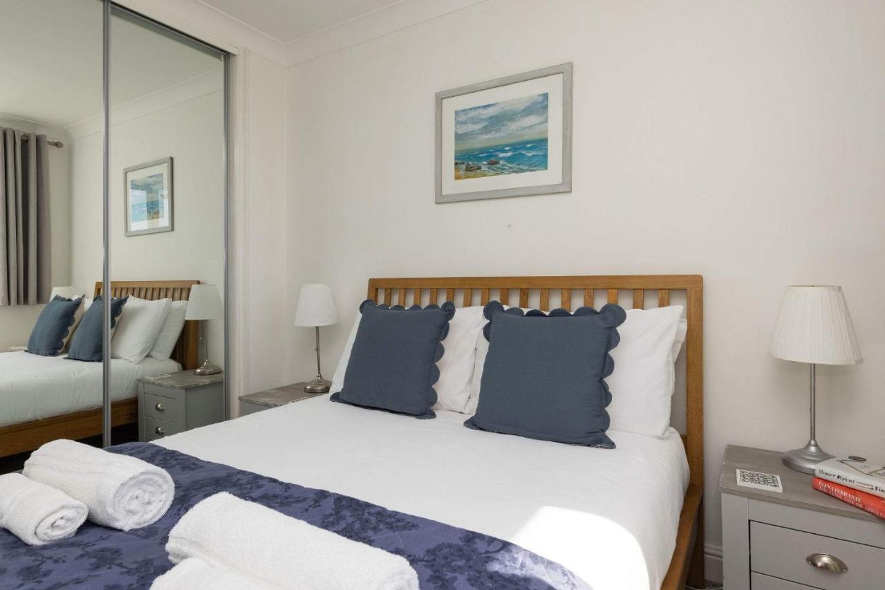 Wonderful Seafront Home - Panoramic Ocean Views - Ferienwohnung Selsey