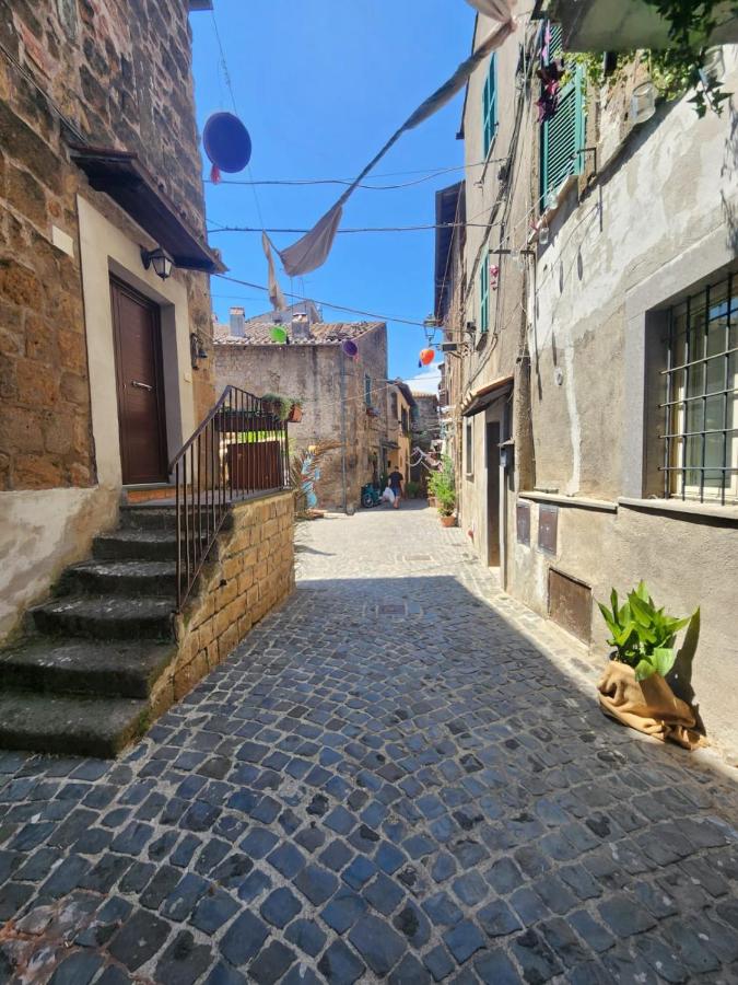 Casa Valentino Home Sweet Home Viterbo - B&B Capranica