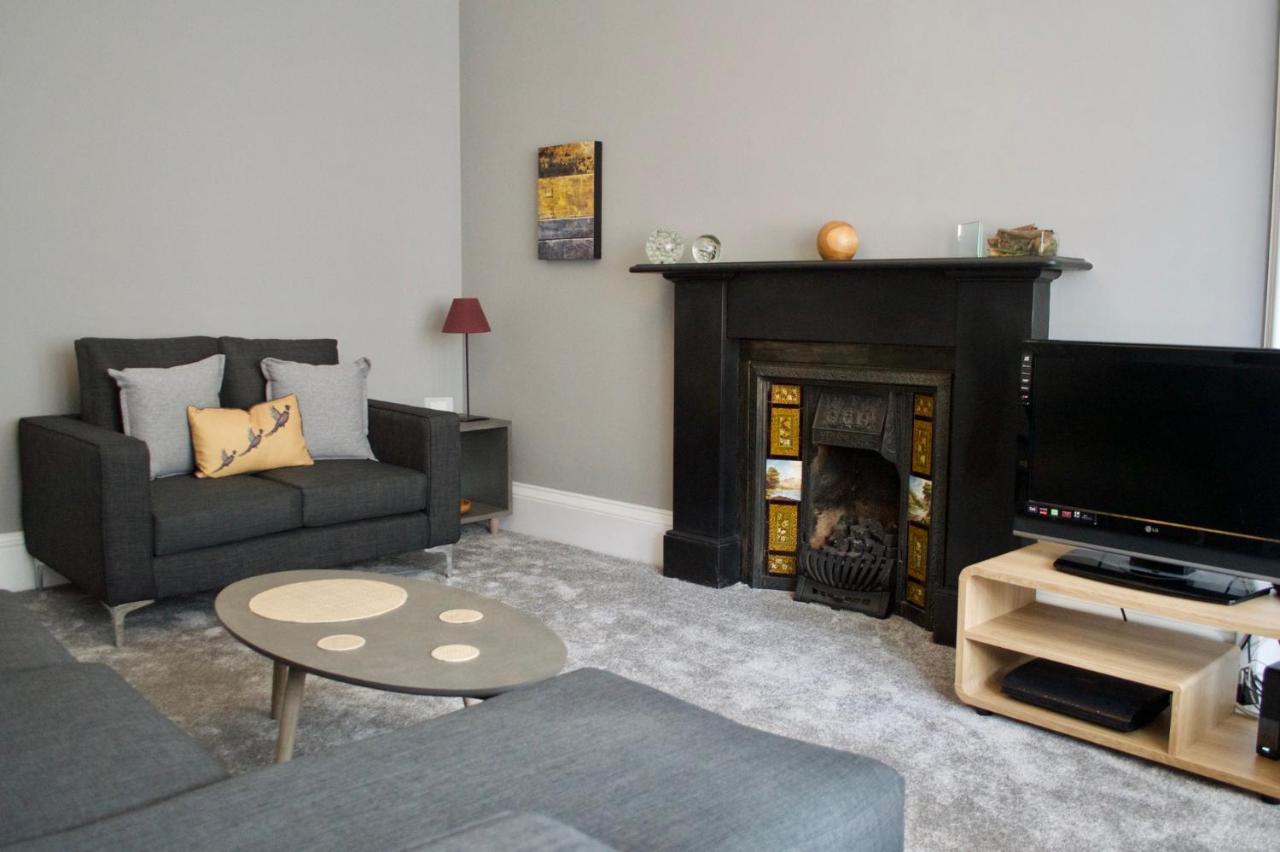 Stylish 2 Bedroom Bruntsfield Apartment in Edinburgh - Ferienwohnung Edinburgh