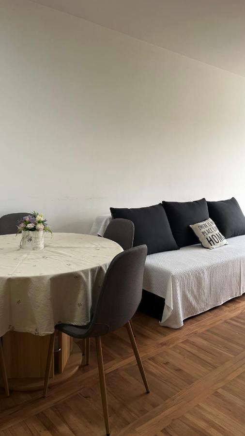 South Coast Apartment - Niš - Bed and Breakfast Niš