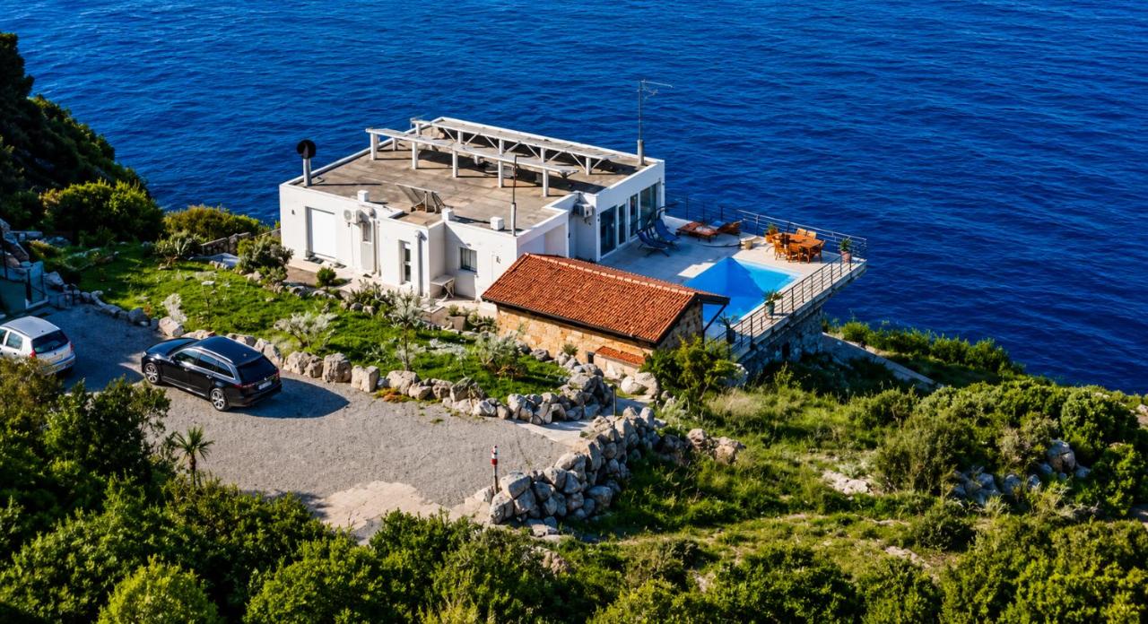 Private Sea View with Infinity Pool in VILLA NERIN Zagora - B&B Zagora