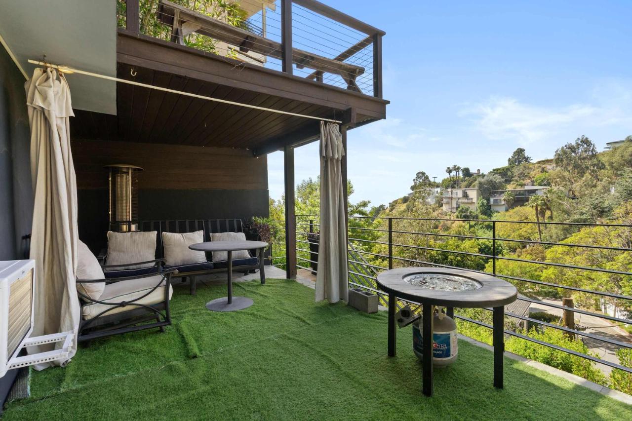 Hollywood Hills 4BR City View Home by Colby and Conrad - Ferienwohnung Los Angeles