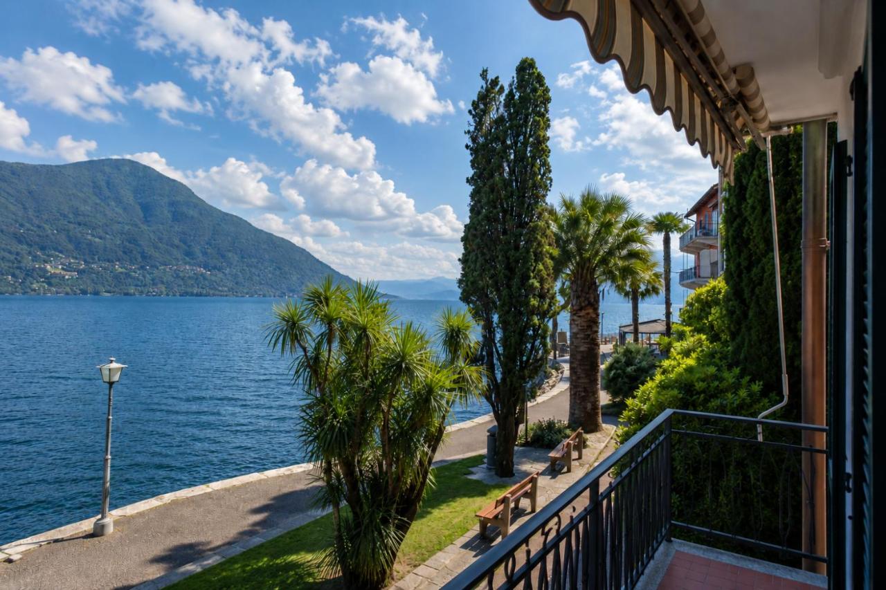 Rivalago - Lake front apartment on Lake Promenade - B&B Brissago