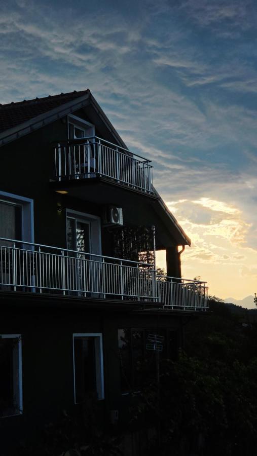 Pateriku Apartments - Ferienwohnung Shkodra