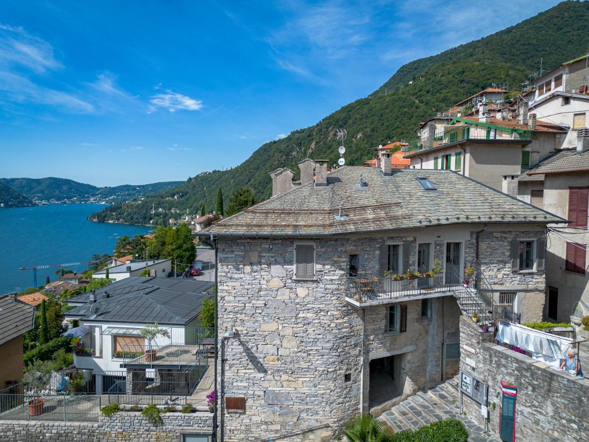 Piazzetta House Stunning Lake View Welcome Cocktail at Il Baretto - Ferienwohnung Moltrasio