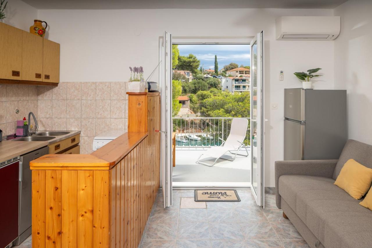 Appartamento con 1 Camera da Letto, Terrazza e Vista Mare