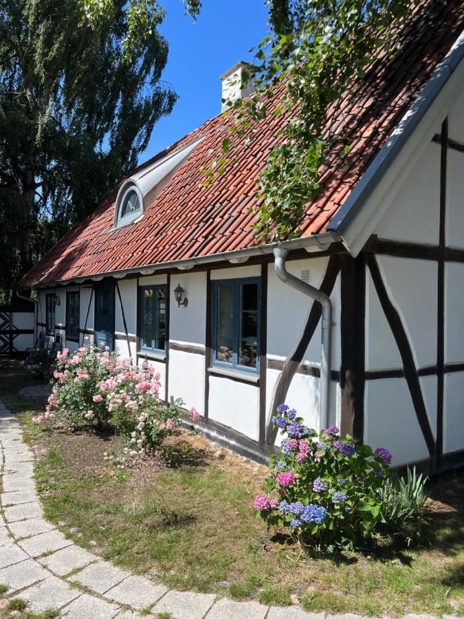 Half-timbered house in Österlen - B&B Sjöbo