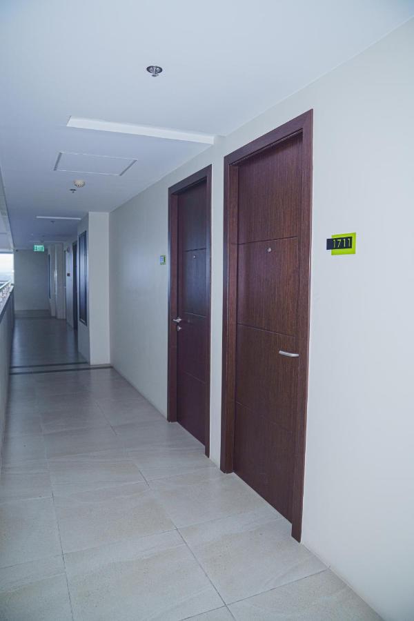 2 bedroom suite sleeps 8 in Central Bacolod - B&B Bacolod City