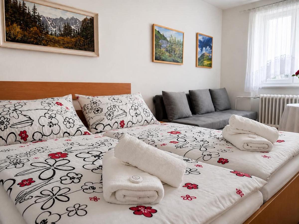 Slnecny Dvor - Chambres d'hôtes Veľká Lomnica