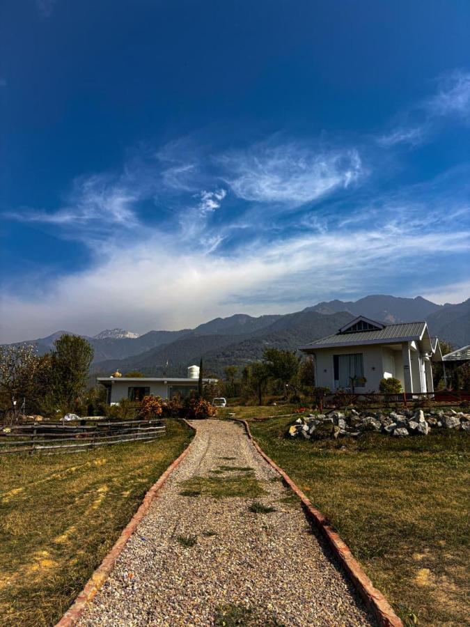 Pagdandi Stays - B&B Bāri