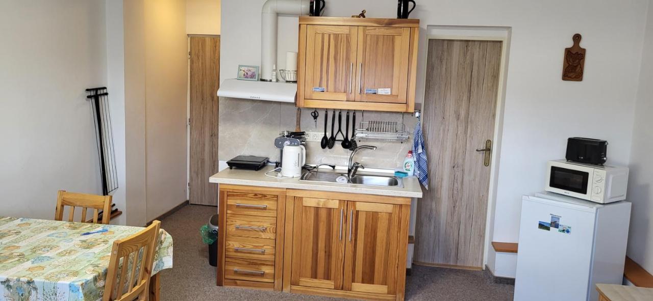 Dreibettzimmer mit eigenem Bad