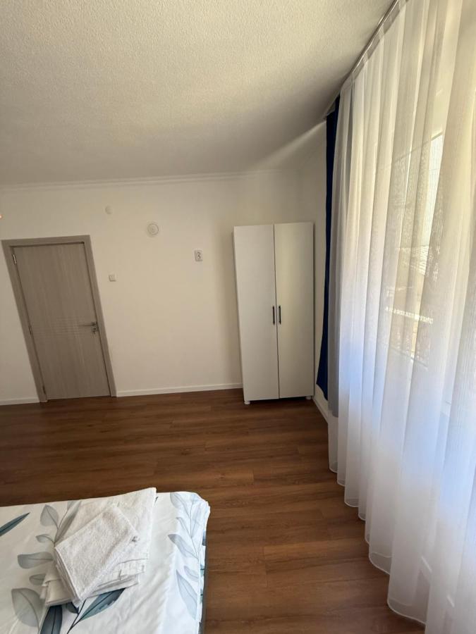 Malt Apartments - Bed and Breakfast Prizren