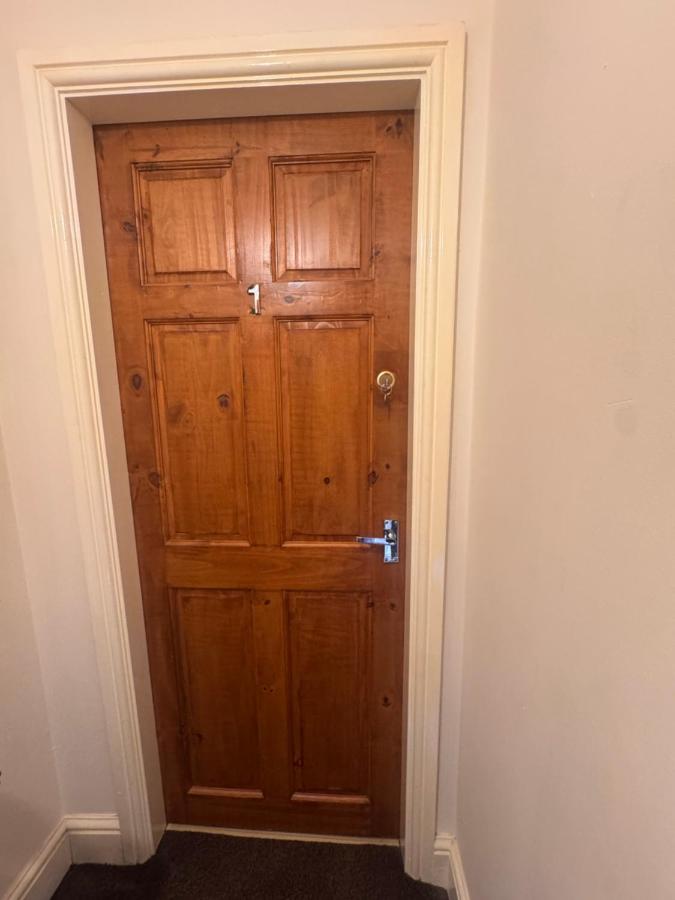 Home from Home 1 - Ferienwohnung Castleford