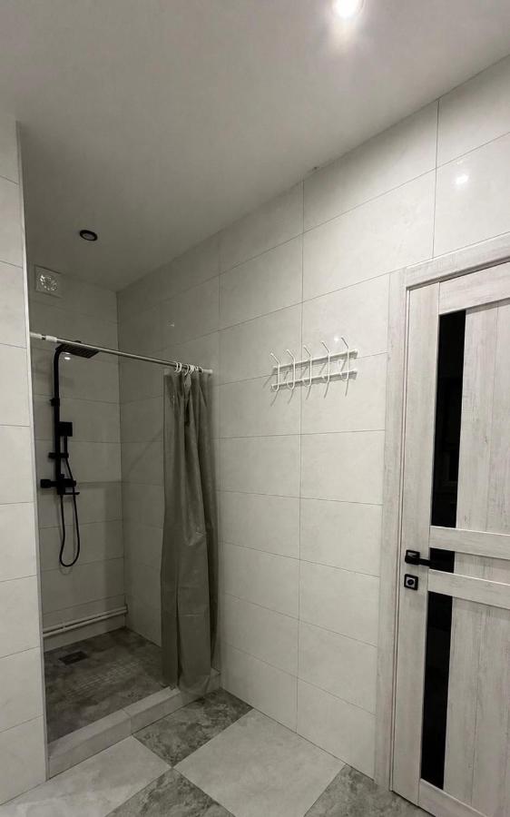 Гостевой дом Семейный - B&B Hrazdan