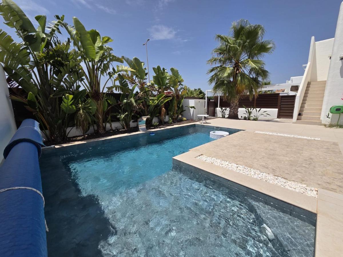 Villa Relaxx! - Ferienwohnung Los Montesinos