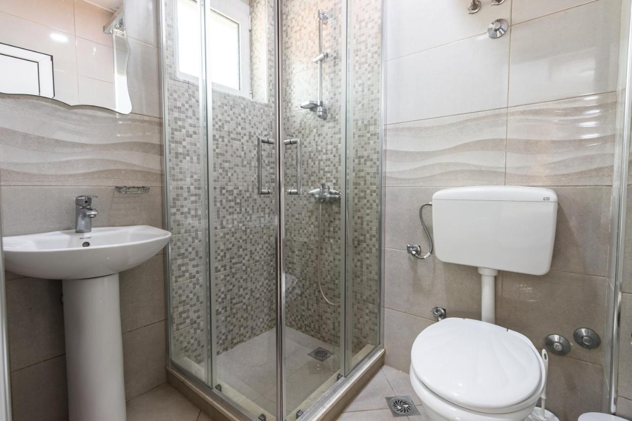 Golden House Apartments - B&B Dulcigno