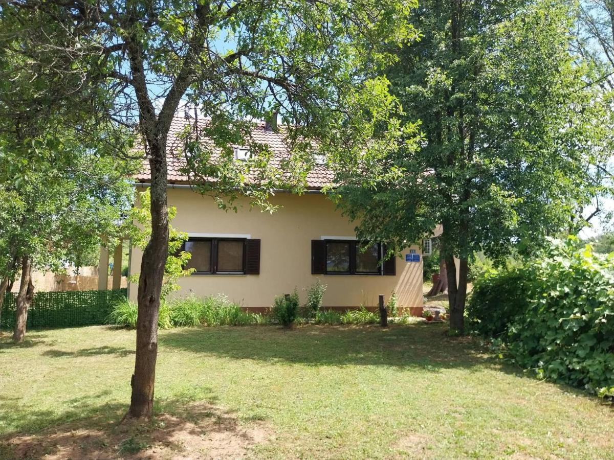 Studioapartment Taiga - B&B Grabovac