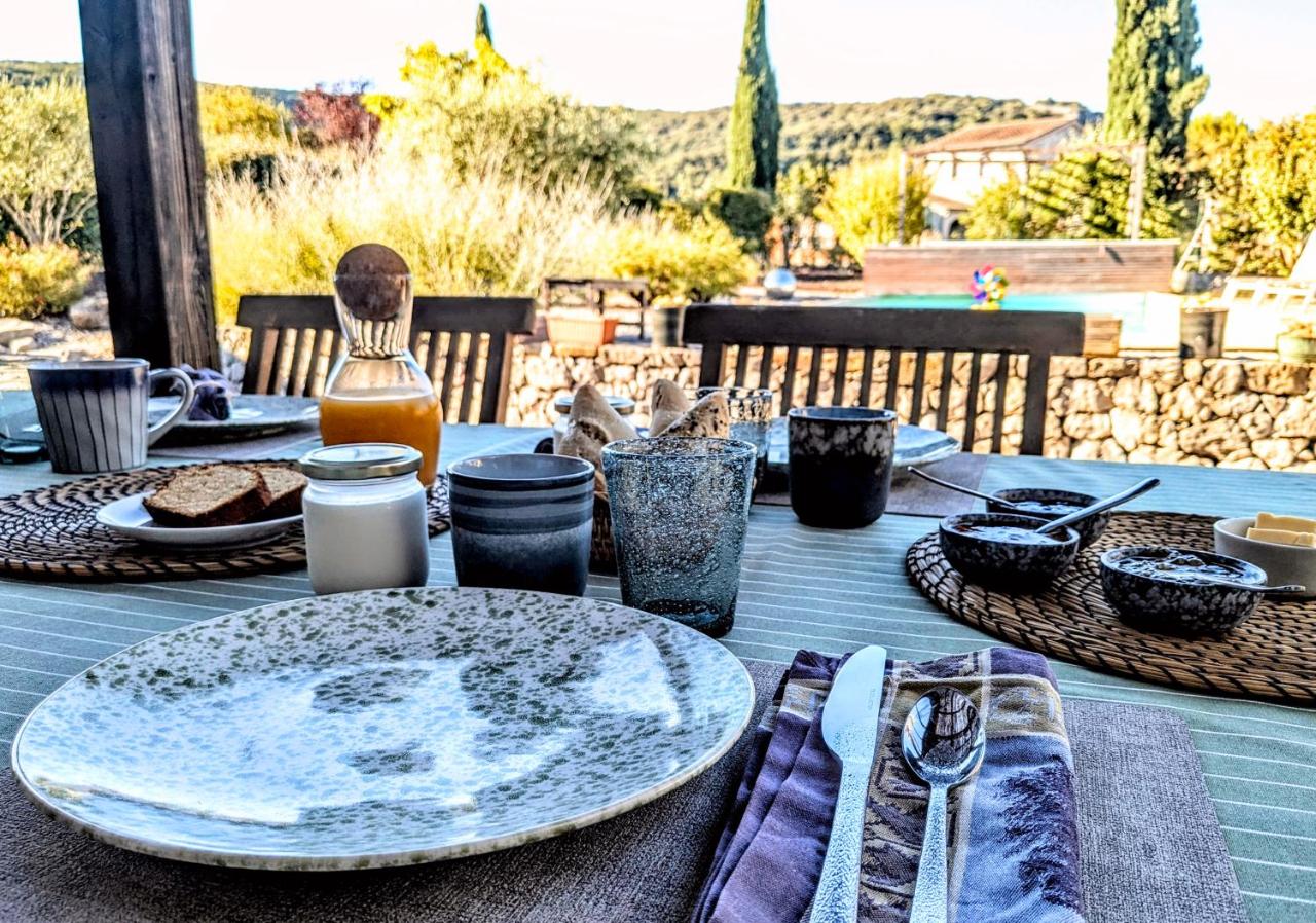 Villa Font Vive - Chambres d'hôtes éco-labellisées avec cuisine - Confort, calme et vue exceptionnels ! - Chambres d'hôtes Grospierres