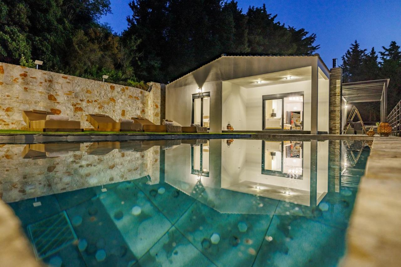 Villa Theofilos - B&B Glóssa