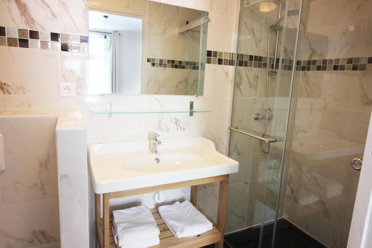 Camera Superior Matrimoniale/Doppia con Letti Singoli con Vista Giardino 