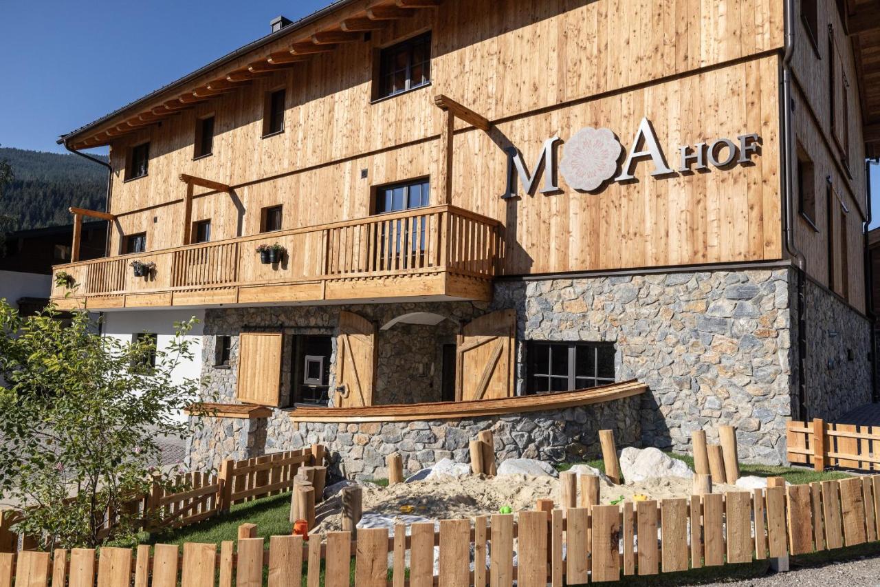 MOAHOF Chalets & Appartements - B&B Wagrain