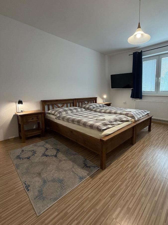 Economy Doppel-/Zweibettzimmer