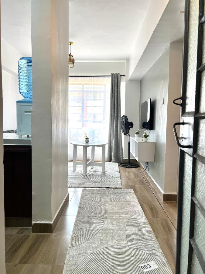 Comfort 1br - Elevator, Secure Parking & WiFi - Bed and Breakfast Kisumu