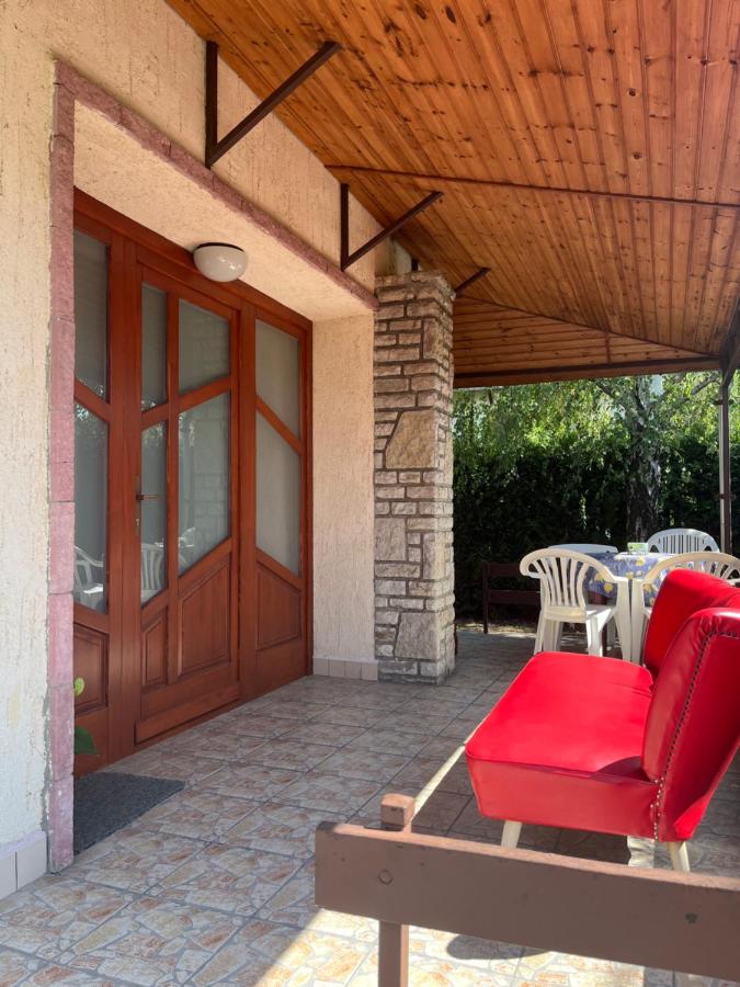 Andrea apartman - B&B Zamárdi