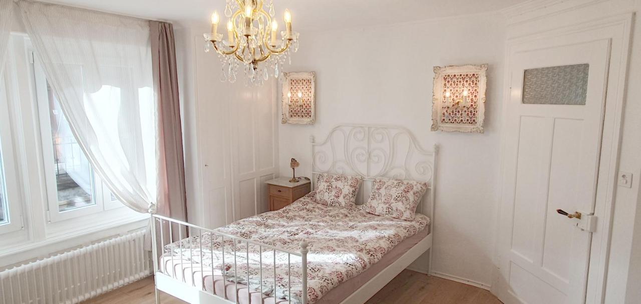 Apartment mit 2 Schlafzimmern und Balkon