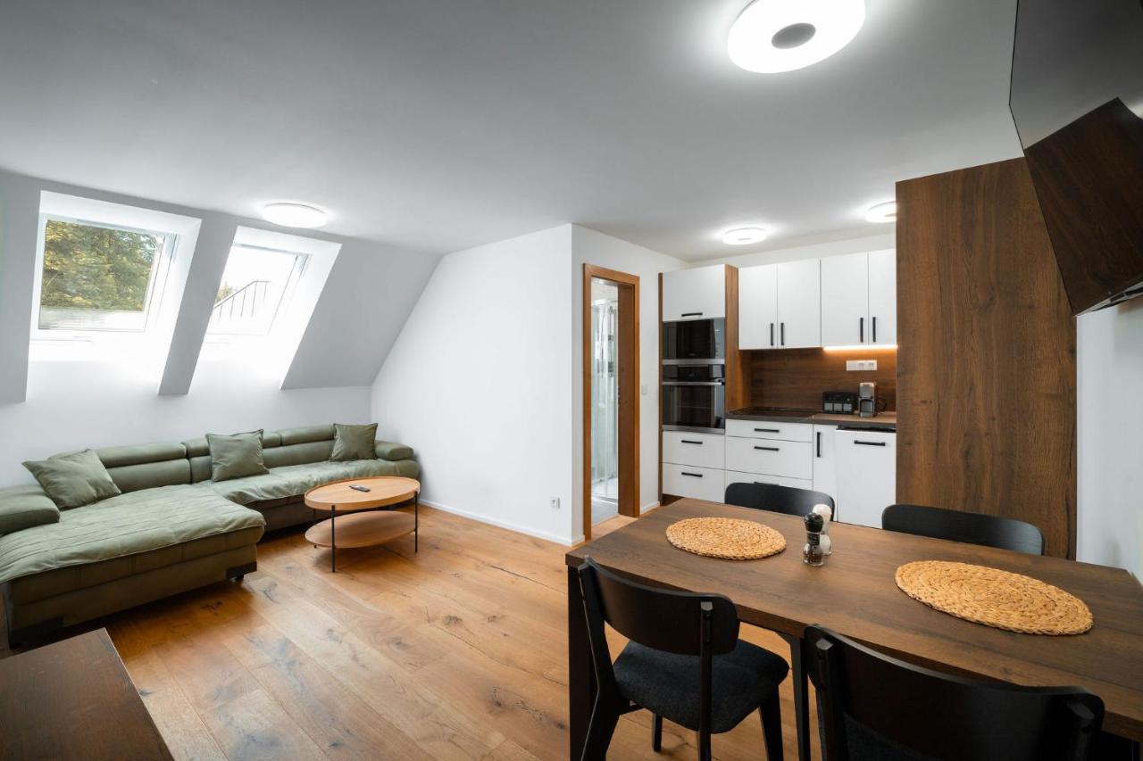 Apartment with Garden View