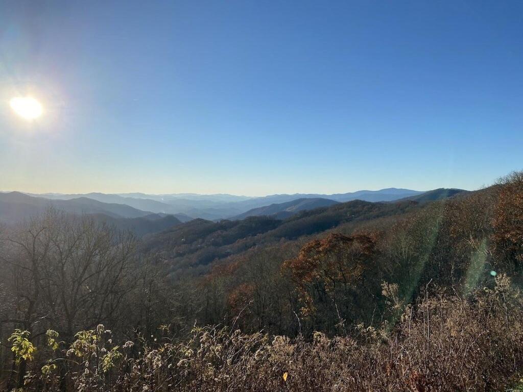 Cabin with incredible view Blue Ridge Parkway - B&B Maggie Valley