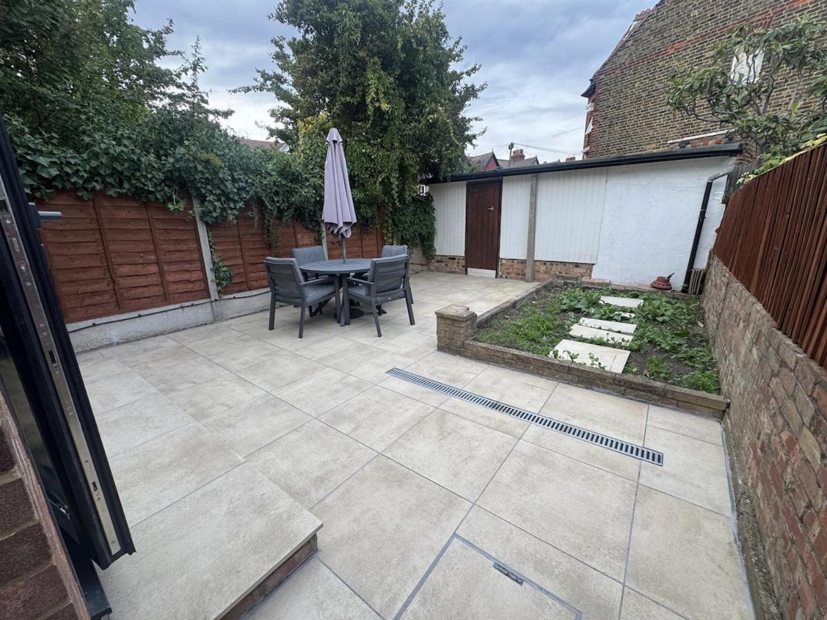 Stylish Garden Flat Central London in 30 min - Ferienwohnung London