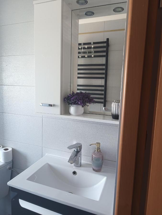 Chambre Double - Vue sur Piscine