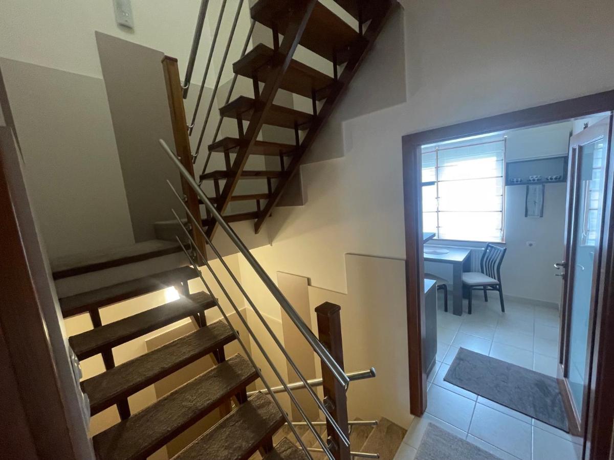 NyugalomVár Exclusive Vendégház - B&B Gyula