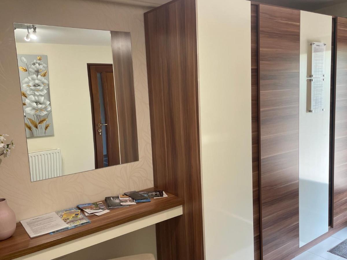 NyugalomVár Exclusive Vendégház - B&B Gyula