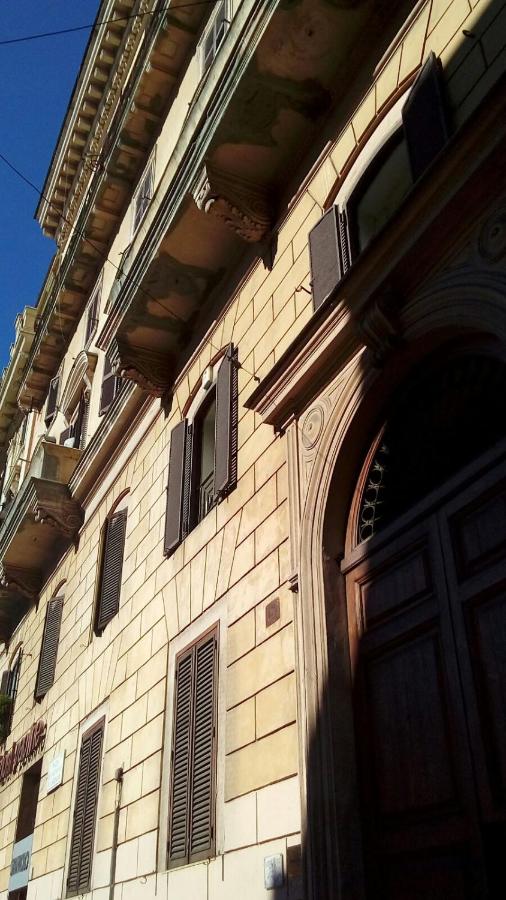 Laterani DFM - B&B