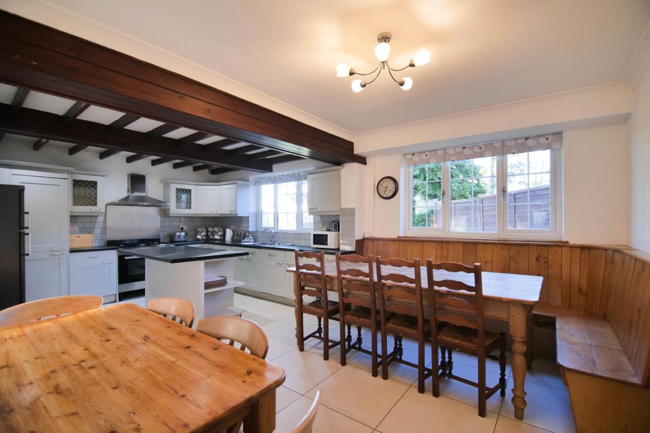 Yorkshire Rose House – Hot Tub