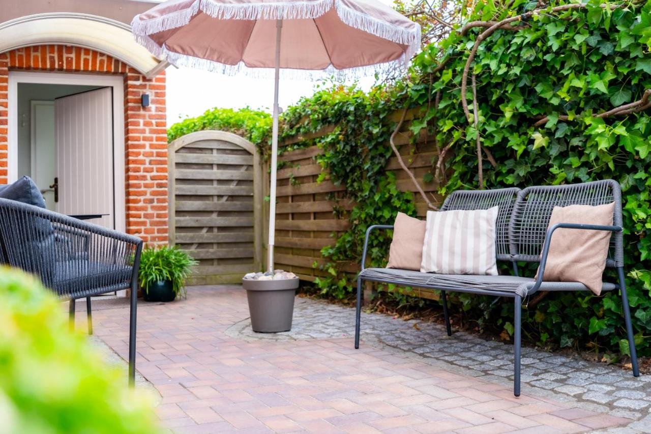 Rosengarten - Ferienwohnung Kellenhusen
