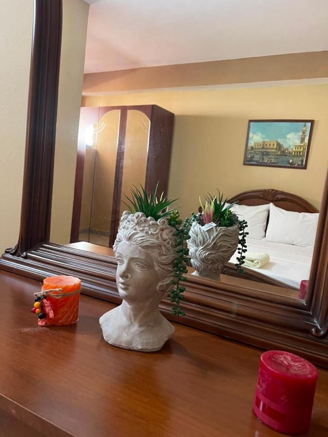 Apartamento de 1 dormitorio con vistas al jardín