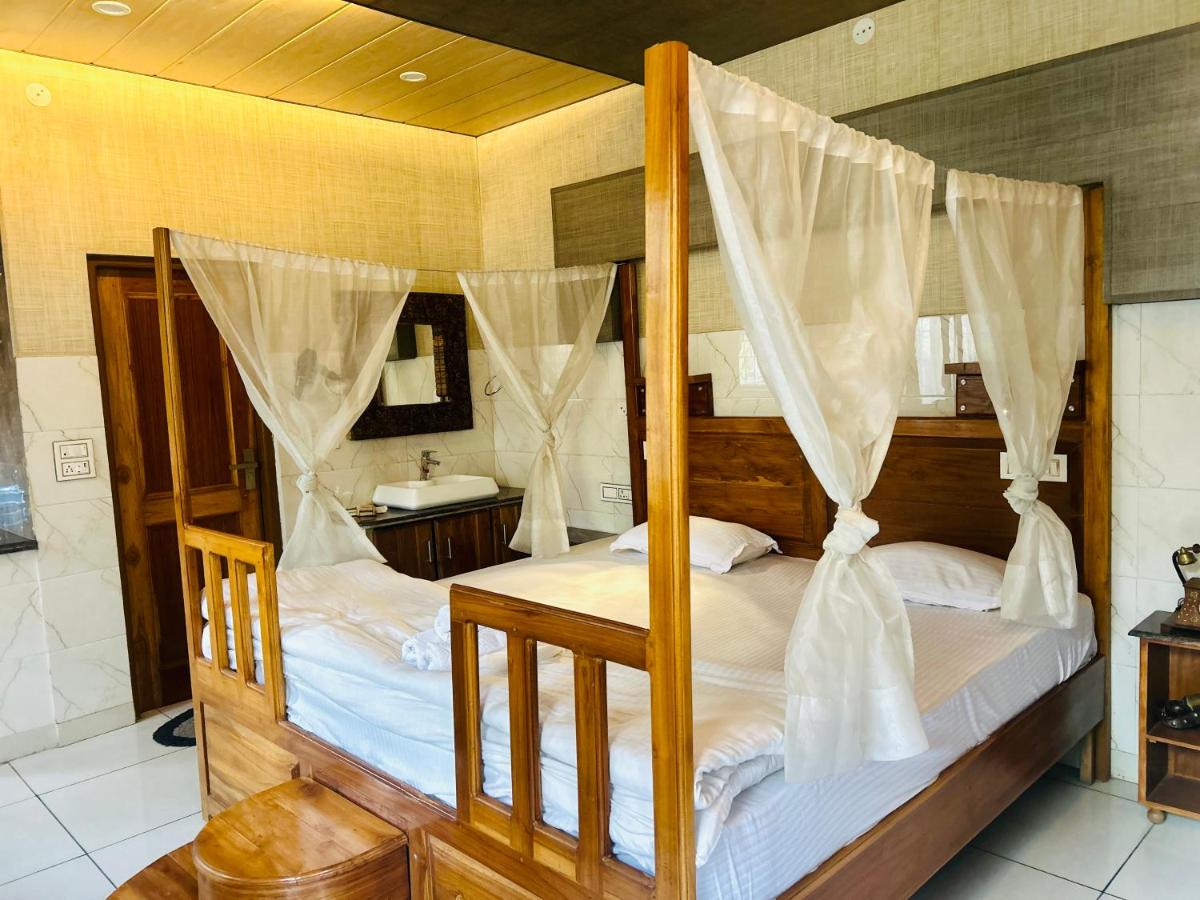 Himalayan Hearth Stays - B&B Mcleodganj