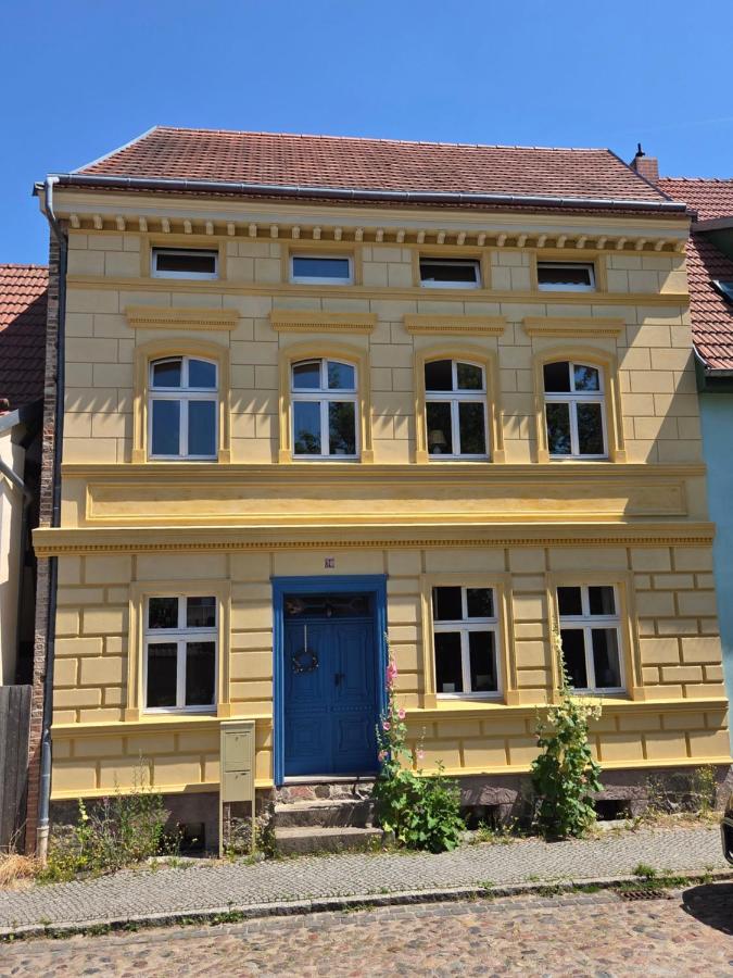 Apartment 2 im Martinsgarten Angermünde - Chambres d'hôtes Angermünde