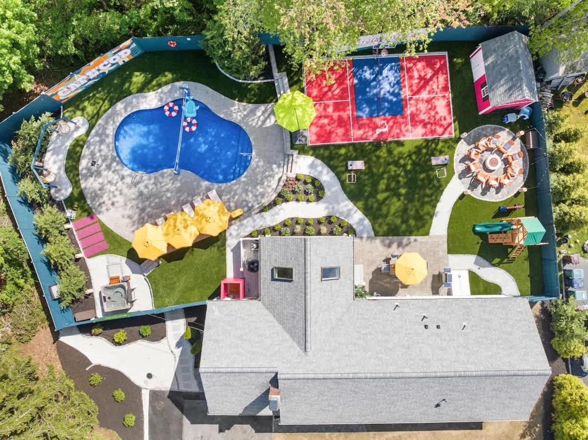 Pool, Hot Tub, Pickleball, Games, Movies, Playroom, Pets OK - Ferienwohnung Hyannis