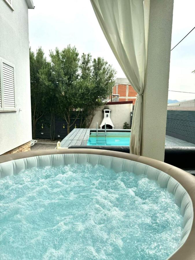Sonnige Dalmatien - B&B Kaštel Novi