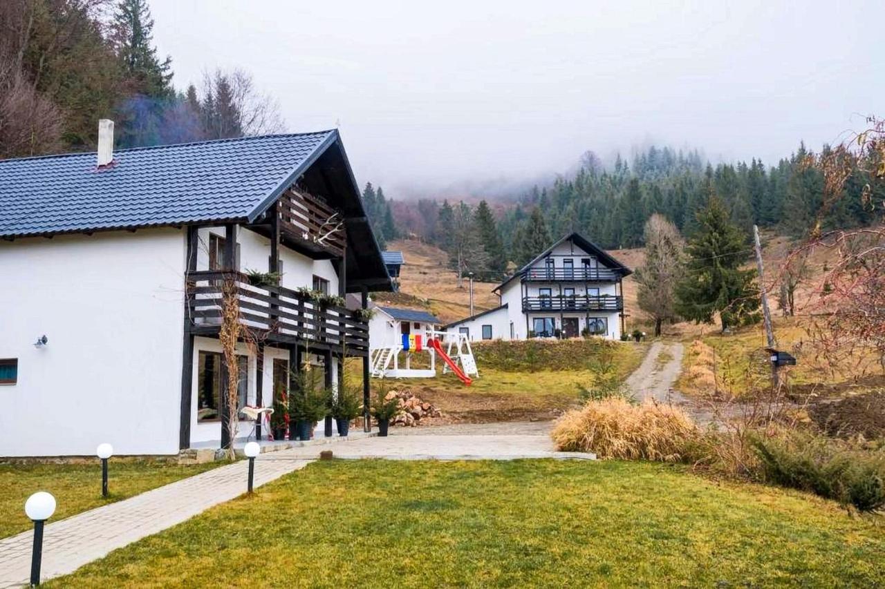 Domeniul Barabuc Colibita - B&B Colibița