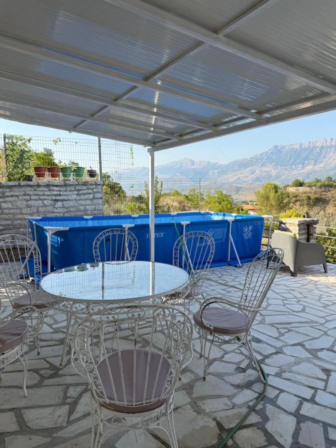 Apartament Drasa - Ferienwohnung Gjirokastra