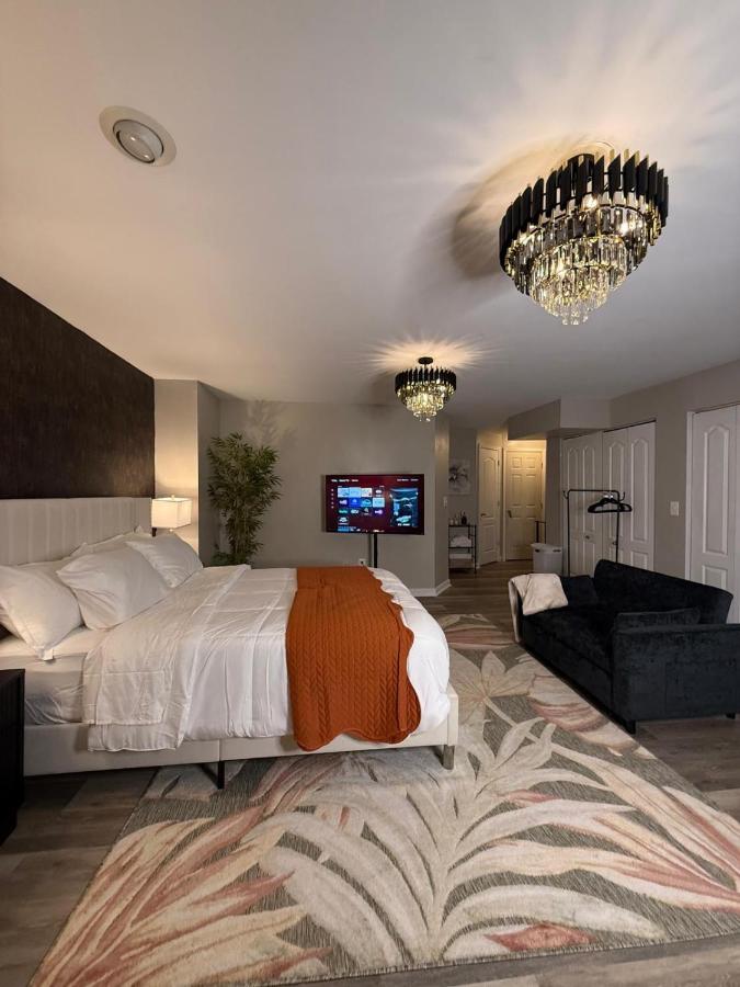 Stylish Modern Basement Suite W Private Entrance - B&B Reisterstown